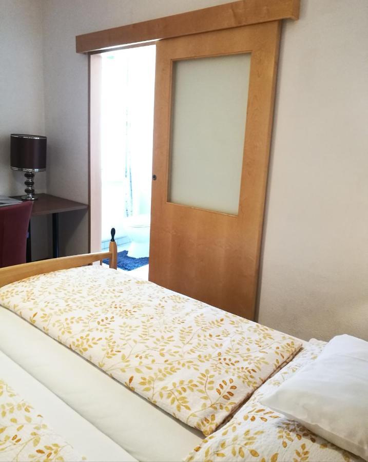 Gaestezimmer & Apartment Mayrhofer 바이트호펜 안 데어 입스 외부 사진